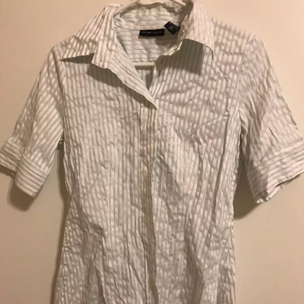New York and Company M button down blouse